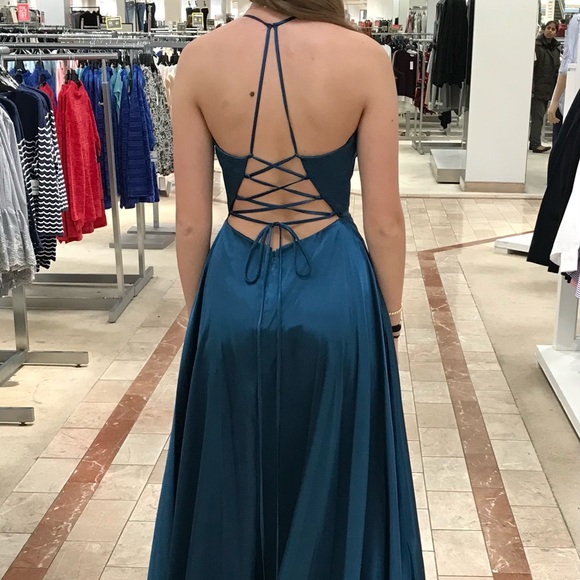Prom Dress new with tags - Picture 2 of 3